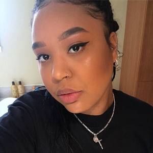 Meet your Posher, Kecha